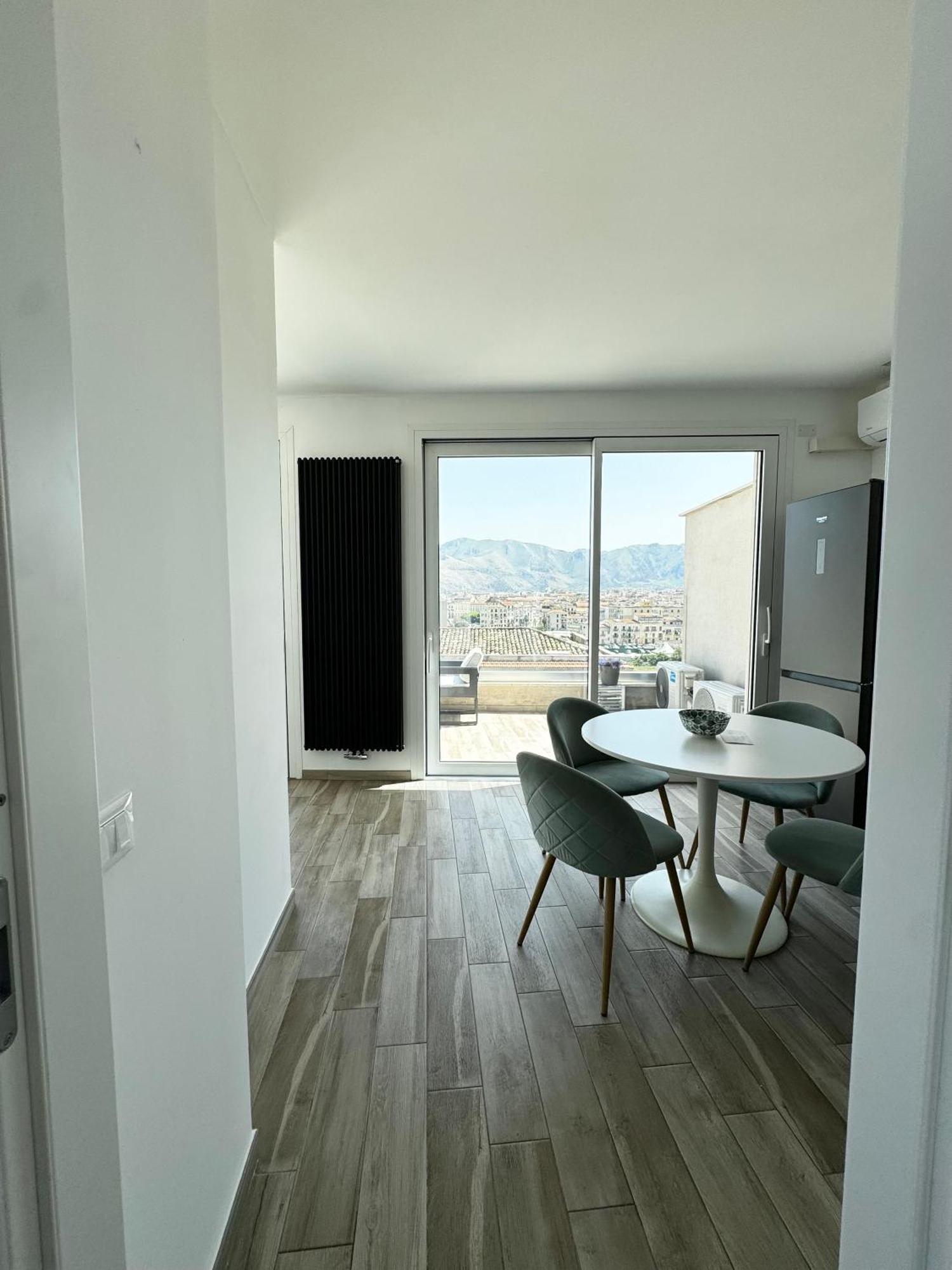 Palermo Inn Marina Exclusive View 외부 사진