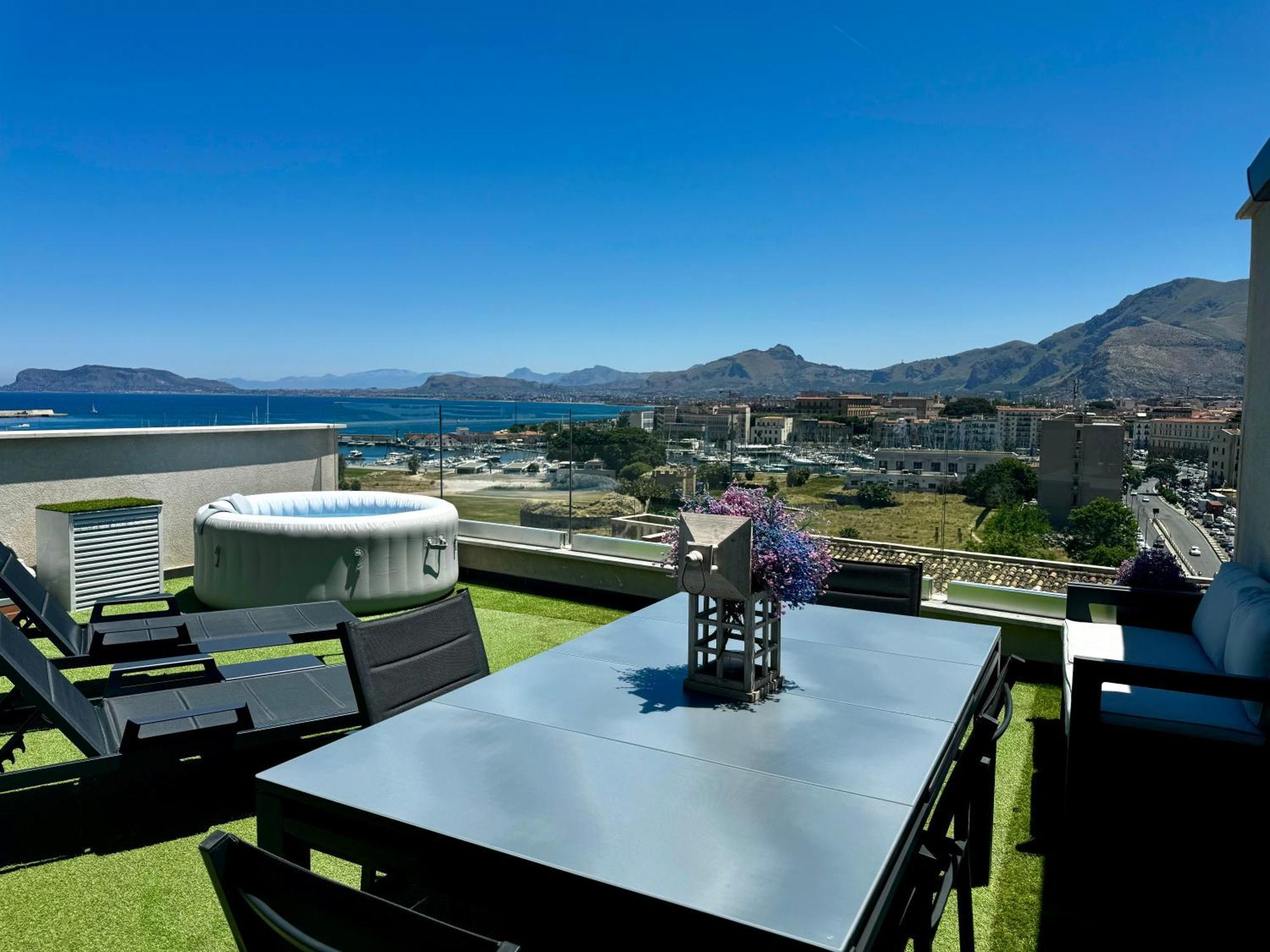 Palermo Inn Marina Exclusive View 외부 사진